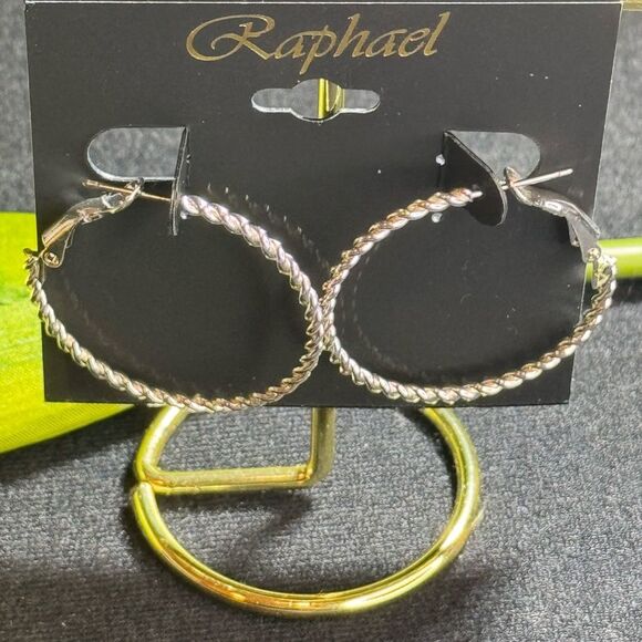 Raphael Silver Tone Textured Hoop Earrings 1.25in - Picture 3 of 11